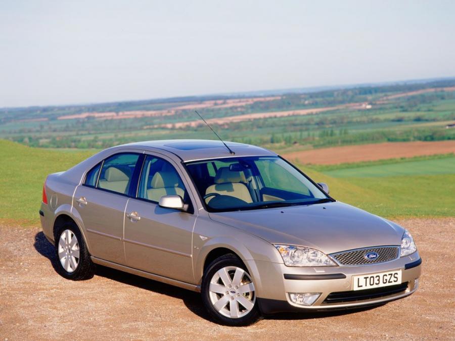  Ford Mondeo Hatchback 2004 года  (UK) (фото 2 из 4)